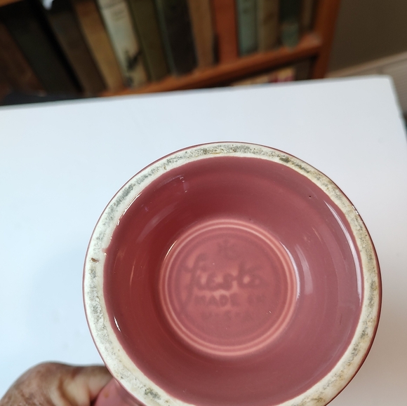 Vintage FiestaWare Rose Pink Coffee Server Pot Pitcher No Lid Small Chip - Picture 9 of 9